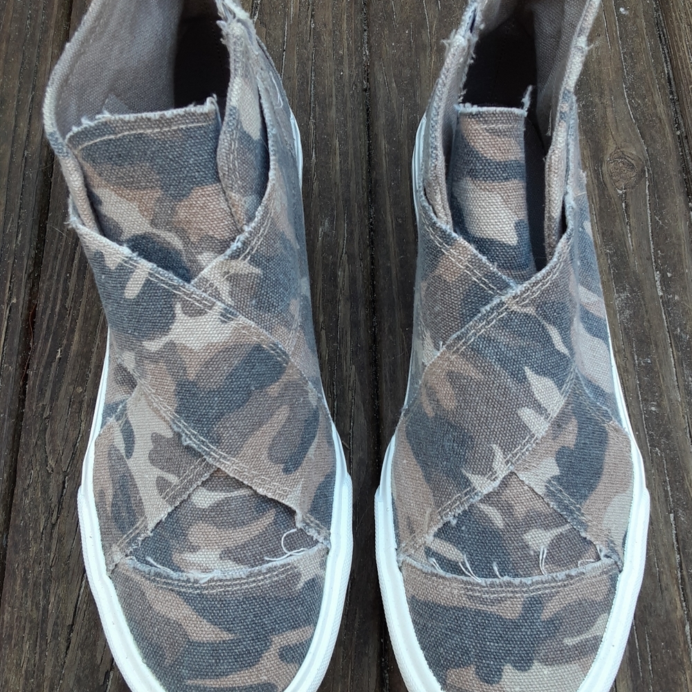 Gypsy Jazz Camo Shoes
